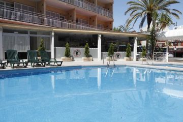 Hotel "Fortuna" de 4 estrellas al precio de 3 estrellas<br>Lloret de Mar, Costa Brava<br> GP Barcelona-Catalunya